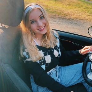 Meet your Posher, Anneliese